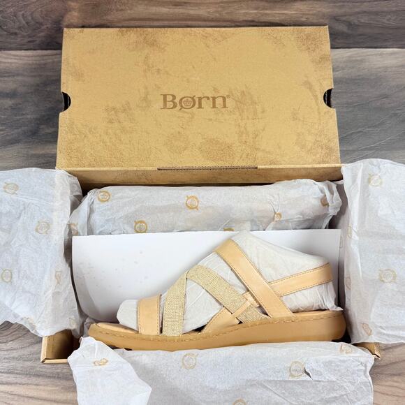 NIB Born Manta 10M Tan Mix Media Leather Slingback Flat Strappy Comfort Sandals - Picture 8 of 9